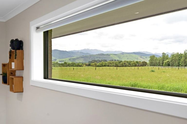 Photo of property in 65 Andersons Line, Clareville, Carterton, 5713