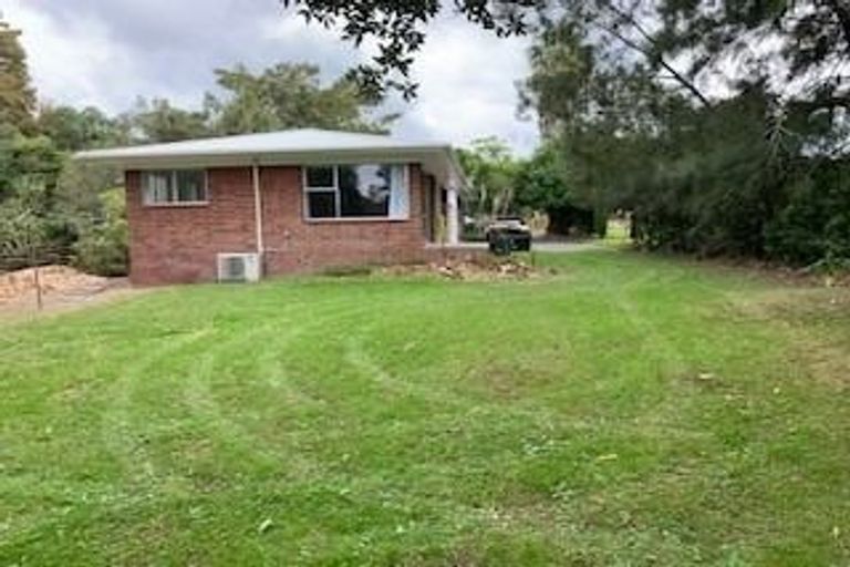 Photo of property in 1/19 Bentley Avenue, Glenfield, Auckland, 0629