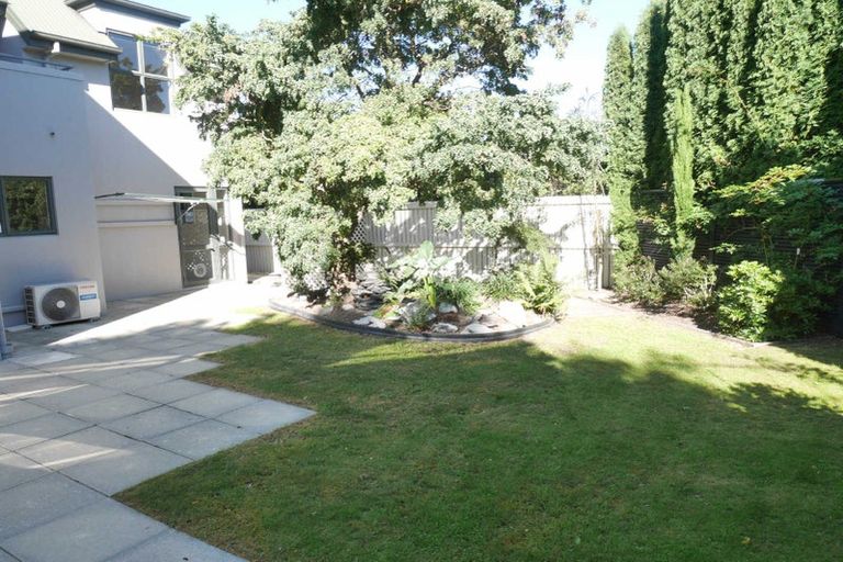 Photo of property in 7/4 Brockworth Place, Riccarton, Christchurch, 8011