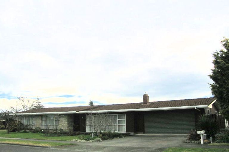 Photo of property in 8 Laurent Place, Greenmeadows, Napier, 4112