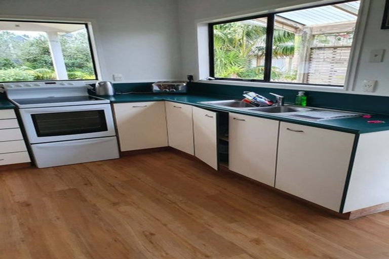 Photo of property in 855 Cove Road, Waipu, 0582