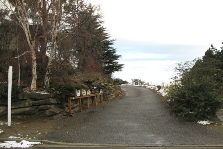 Photo of property in 16 Earnscleugh Road, Bridge Hill, Alexandra, 9320