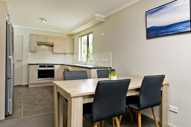 Photo of property in 61 Clea View, Gulf Harbour, Whangaparaoa, 0930