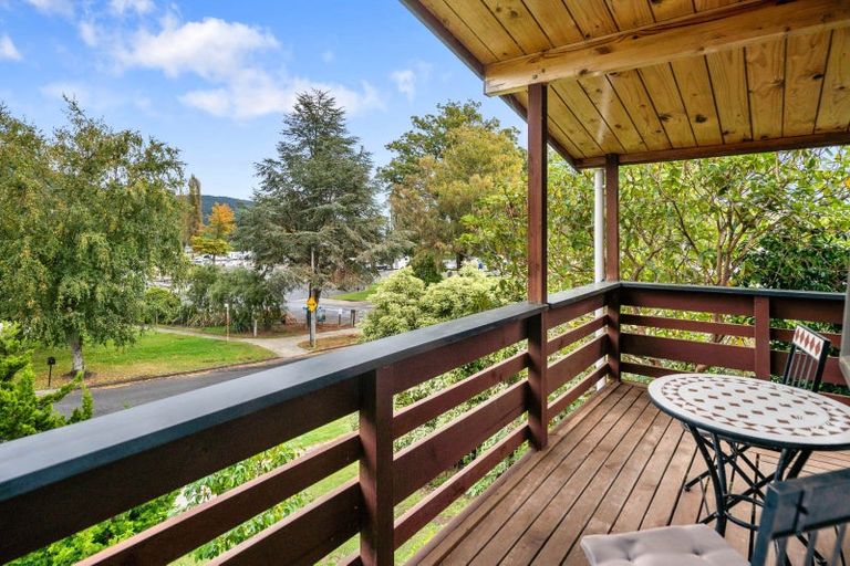 Photo of property in 26 Mata Place, Kinloch, Taupo, 3377