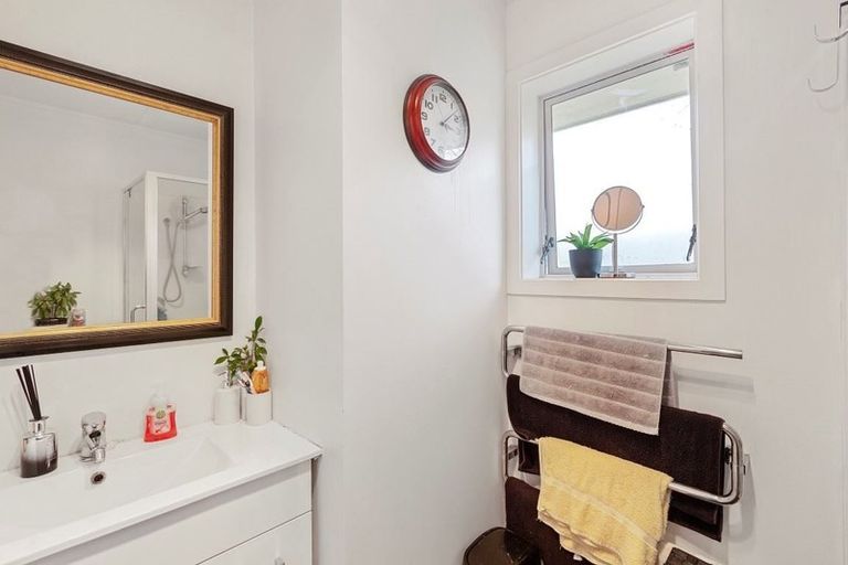 Photo of property in 19 Rowses Road, Aranui, Christchurch, 8061