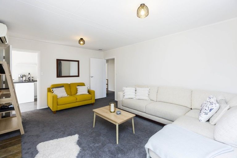 Photo of property in 16a Maher Street, Elderslea, Upper Hutt, 5018