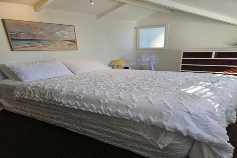 Photo of property in 36 Rame Road, Greenhithe, Auckland, 0632