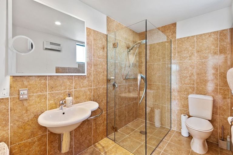 Photo of property in 201 West Belt, Rangiora, 7400