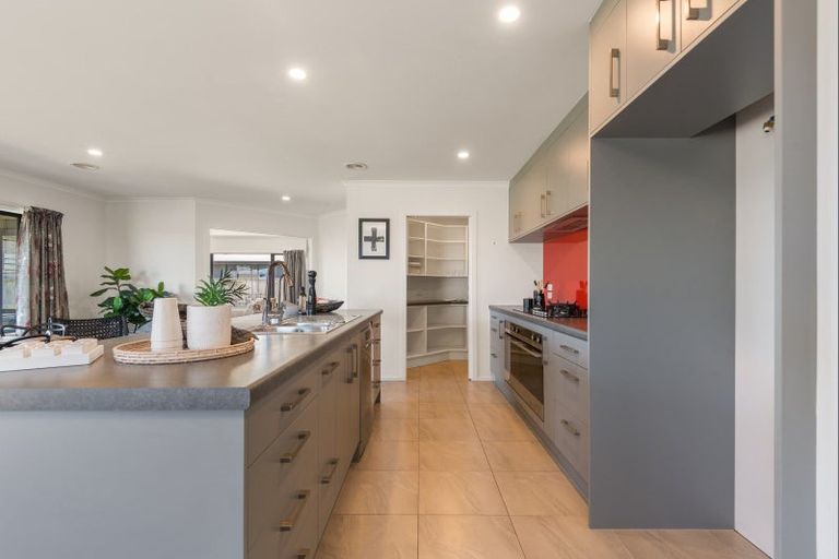 Photo of property in 79 Balrickard Way, Milson, Palmerston North, 4414