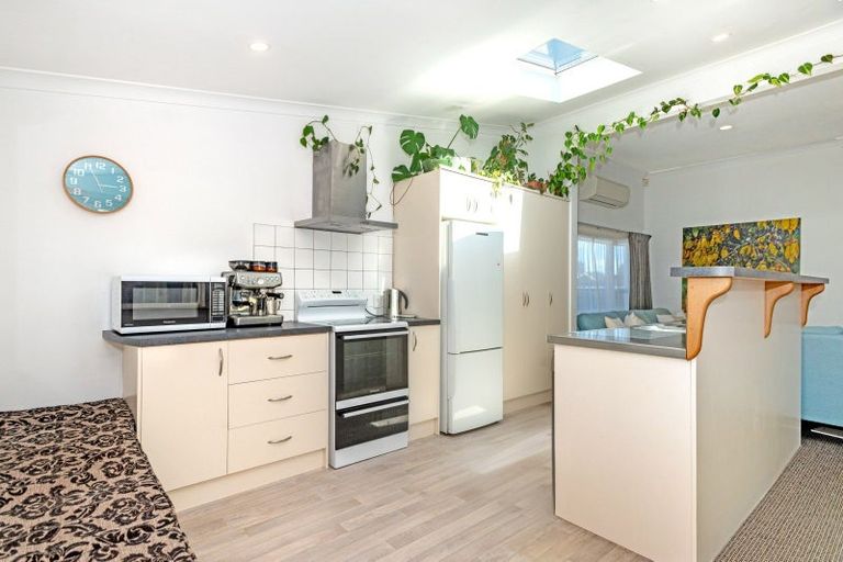 Photo of property in 43 Russell Street, Whataupoko, Gisborne, 4010