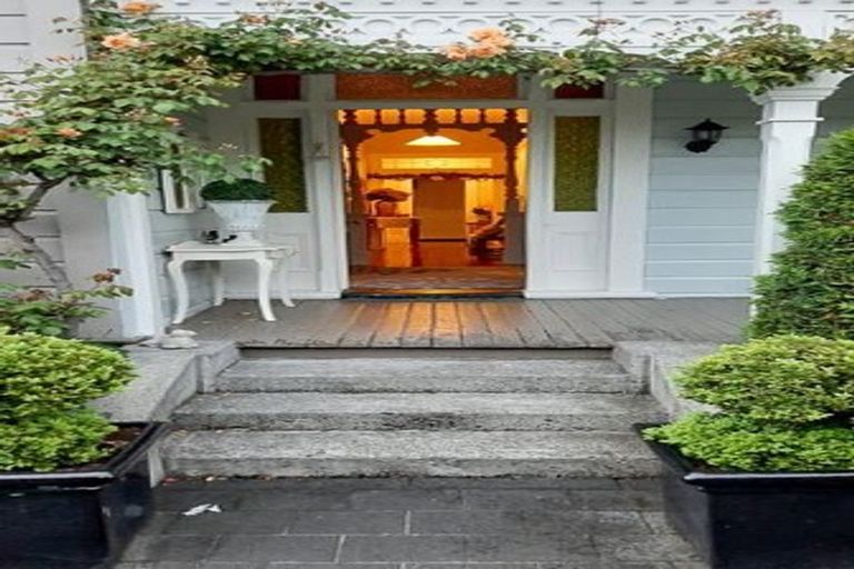 Photo of property in 12a Dublin Street, Dannevirke, 4930