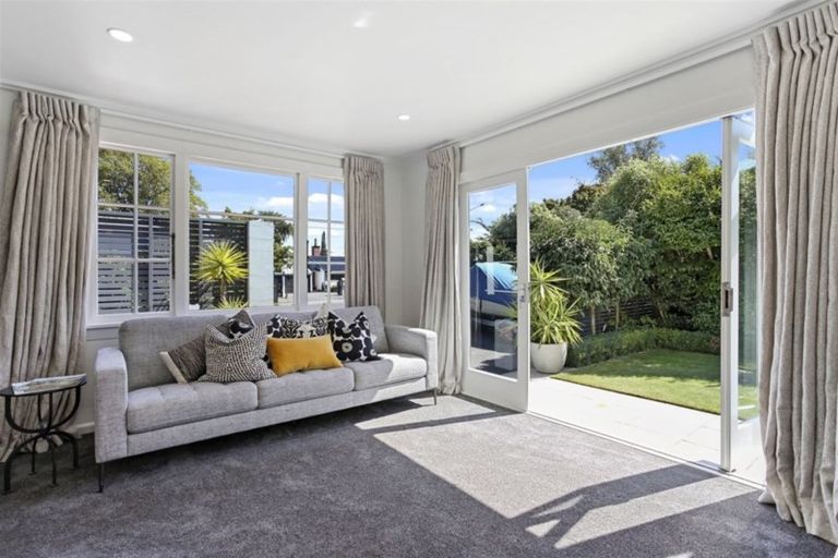 Photo of property in 224 Clyde Road, Burnside, Christchurch, 8053