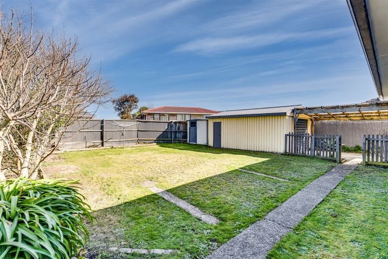 Photo of property in 21 Fairmont Place, Hornby, Christchurch, 8042
