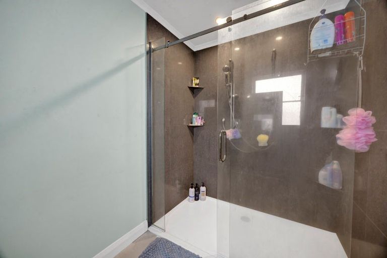 Photo of property in 24 Richmond Street, Fitzroy, New Plymouth, 4312