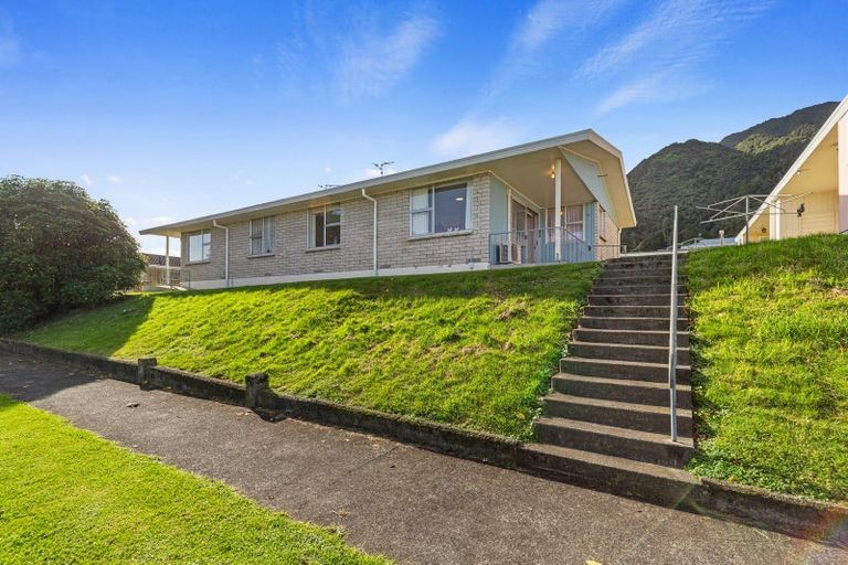 Photo of property in 12/16 Church Street, Te Aroha, 3320