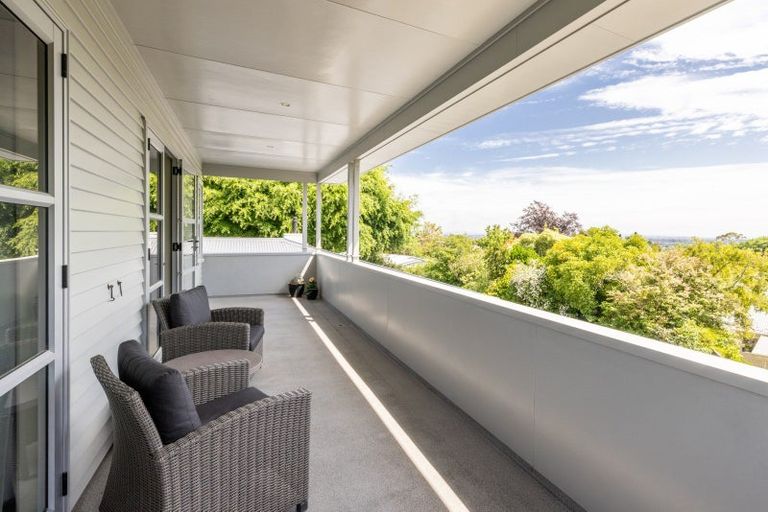 Photo of property in 27 Kopanga Road, Havelock North, 4130