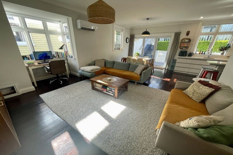 Photo of property in 379 Karori Road, Karori, Wellington, 6012