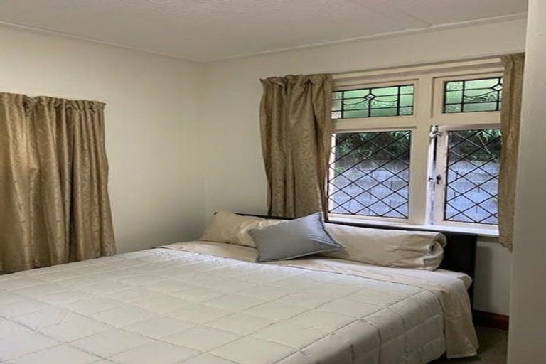 Photo of property in 126 Grafton Road, Roseneath, Wellington, 6011