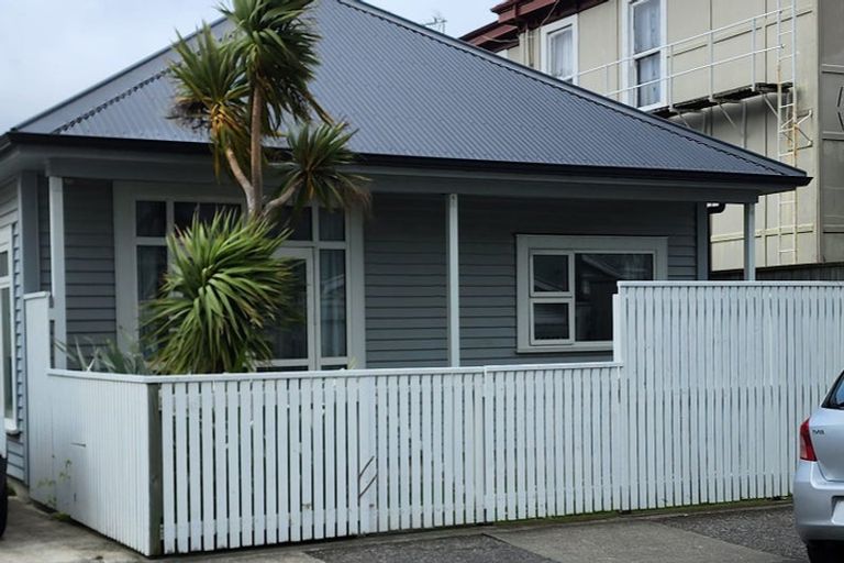 Photo of property in 36 Bay Street, Petone, Lower Hutt, 5012