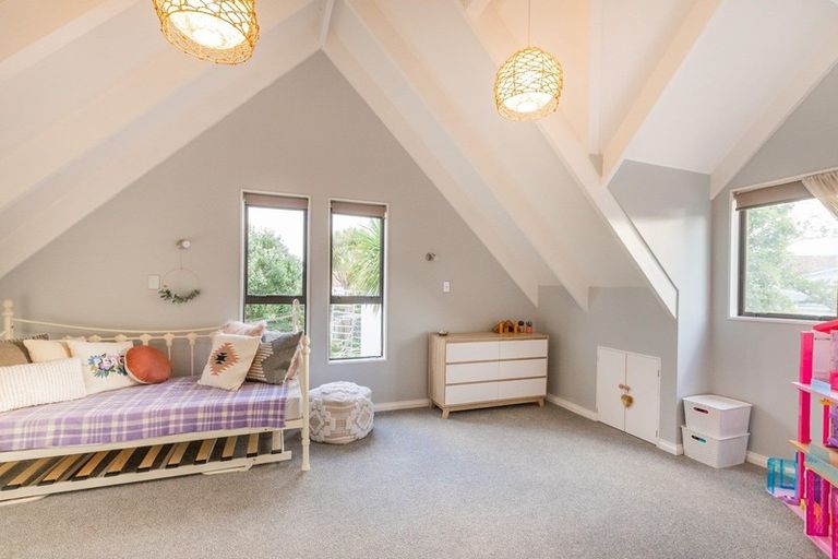 Photo of property in 104a Manly Street, Paraparaumu Beach, Paraparaumu, 5032