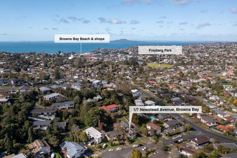 Photo of property in 1/7 Newstead Avenue, Browns Bay, Auckland, 0632