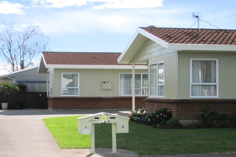 Photo of property in 1/6-8 Ted Harpur Place, Onekawa, Napier, 4110
