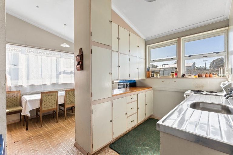 Photo of property in 80 Harper Street, Gonville, Whanganui, 4501