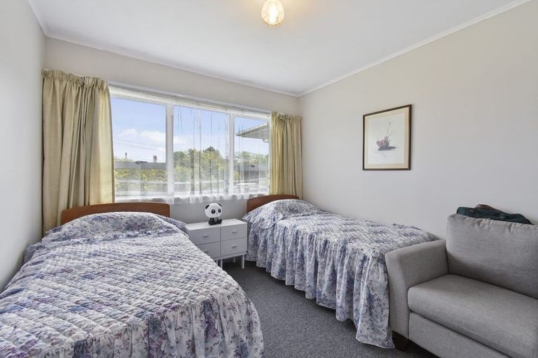 Photo of property in 2 Valentine Street, Papakura, 2110