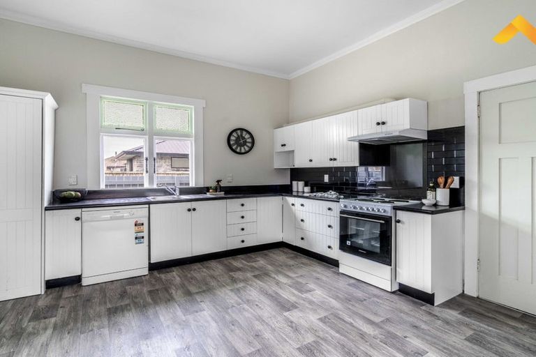 Photo of property in 24 Lowe Street, Avenal, Invercargill, 9810