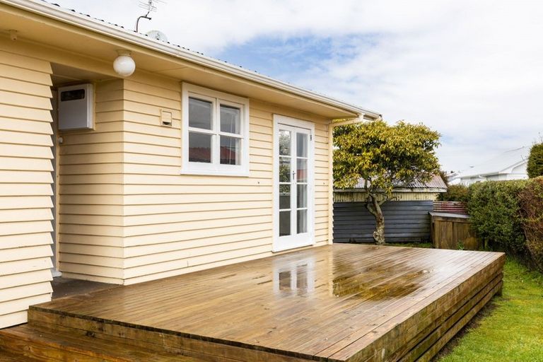 Photo of property in 66a Cloten Road, Stratford, 4332