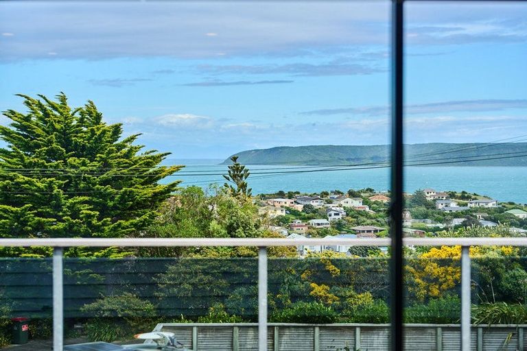 Photo of property in 26 Herewini Street, Titahi Bay, Porirua, 5022