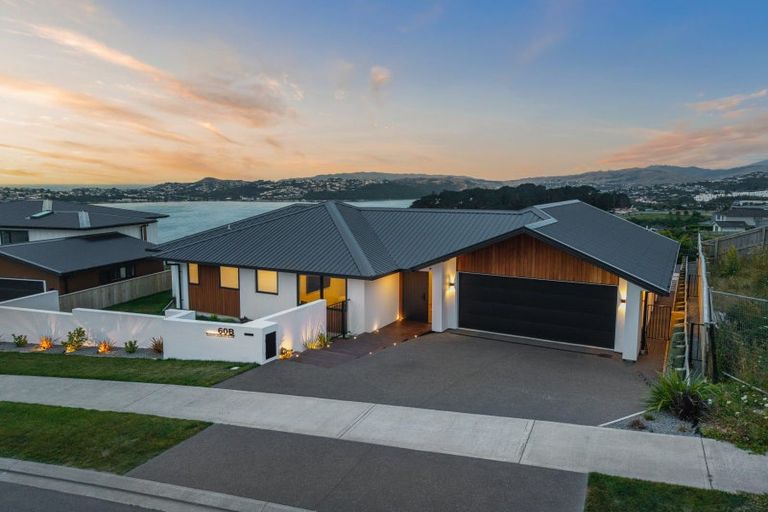 Photo of property in 60b Queen Charlotte Drive, Aotea, Porirua, 5024