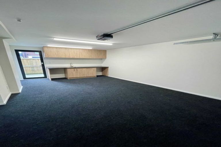 Photo of property in 2/10 Bishop Street, St Albans, Christchurch, 8014