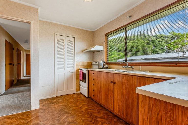 Photo of property in 66c Main Road, Titahi Bay, Porirua, 5022