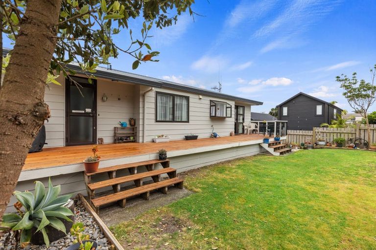 Photo of property in 227 Papamoa Beach Road, Papamoa Beach, Papamoa, 3118