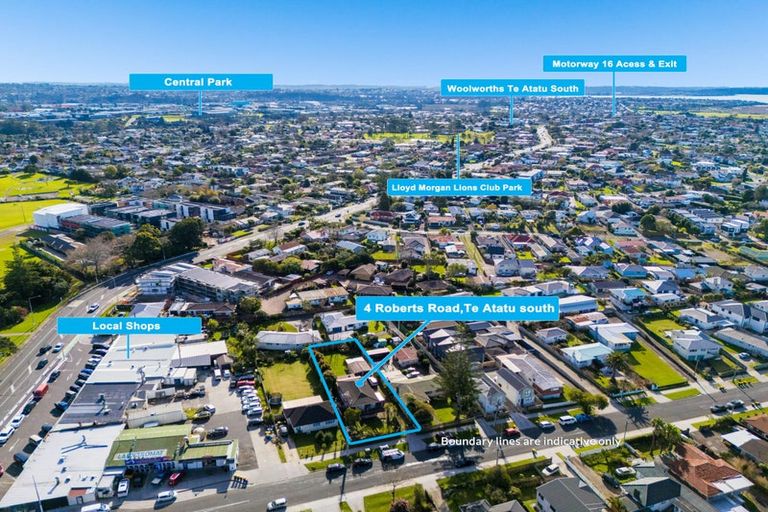 Photo of property in 4 Roberts Road, Te Atatu South, Auckland, 0610