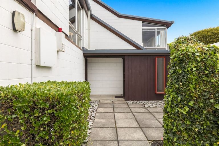 Photo of property in 19 Santa Maria Avenue, Mount Pleasant, Christchurch, 8081