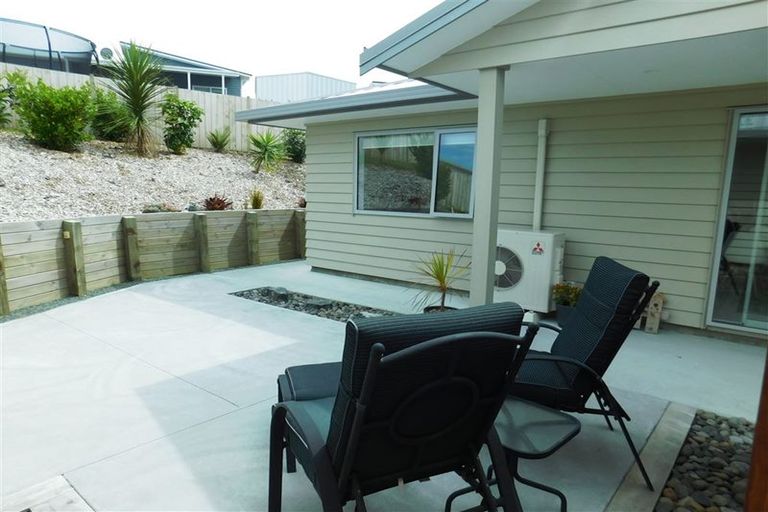 Photo of property in 4 Kakapo Place, Mangawhai, 0505