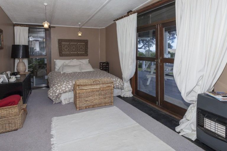 Photo of property in 8 Fishermans Bend, Whiritoa, Whangamata, 3691