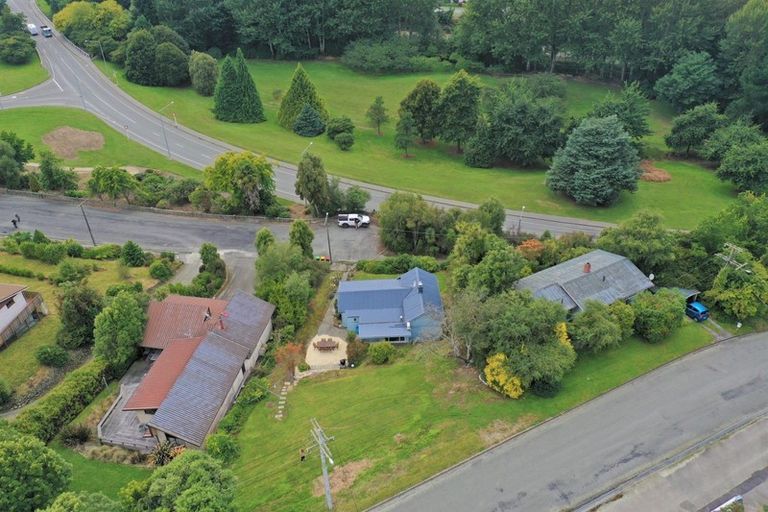 Photo of property in 18 Coulter Place, Geraldine, 7930