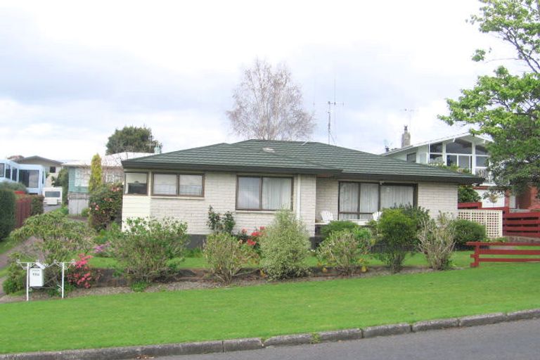 Photo of property in 10a Milton Road, Otumoetai, Tauranga, 3110