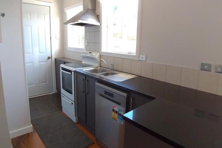 Photo of property in 64 Dominion Street, Takapuna, Auckland, 0622