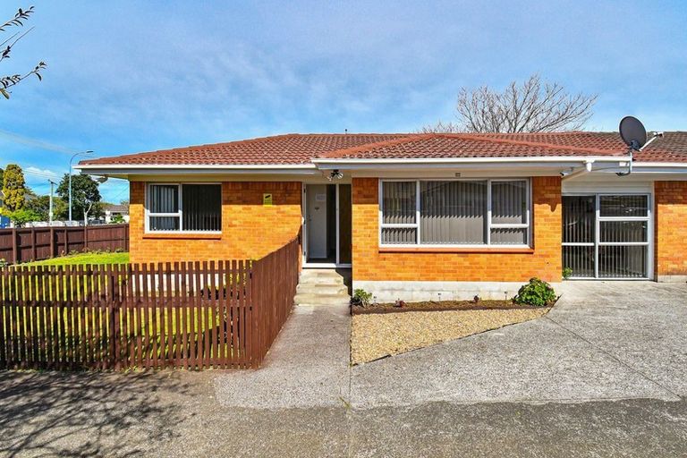 Photo of property in 1/79 Puhinui Road, Papatoetoe, Auckland, 2104