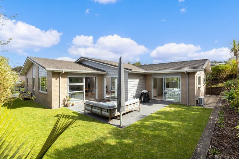 Photo of property in 8 Beachwood Drive, Hatfields Beach, Orewa, 0931