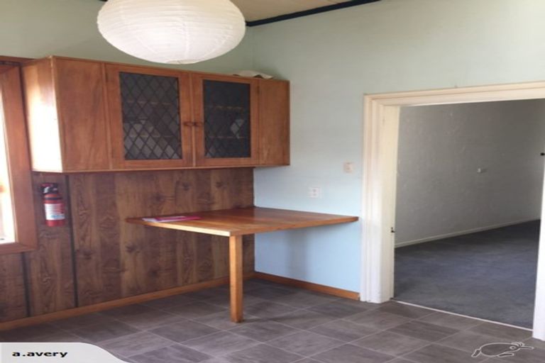 Photo of property in 8a Gordon Street, Newtown, Wellington, 6021