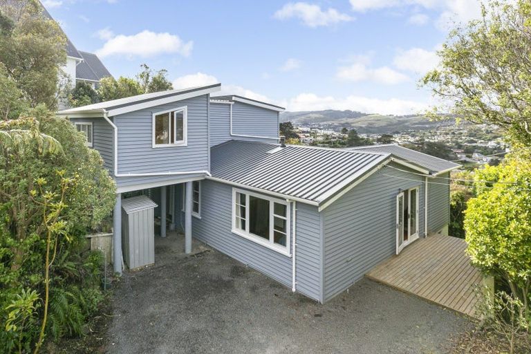 Photo of property in 8 Birch Street, Johnsonville, Wellington, 6037