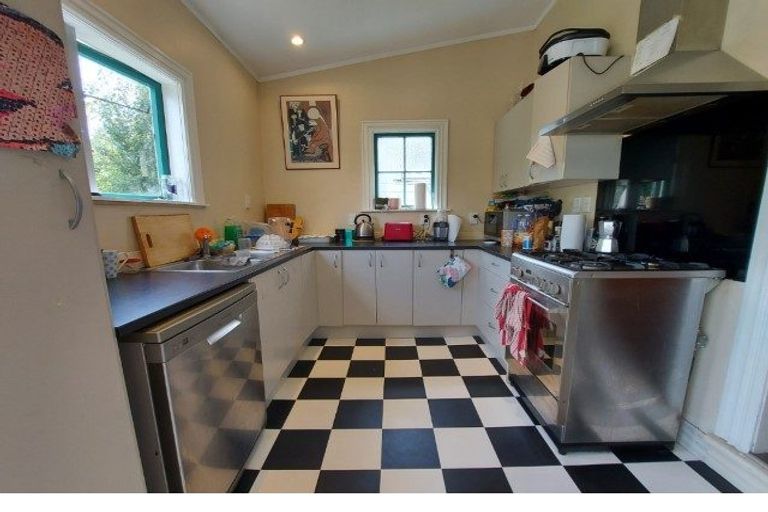 Photo of property in 65 Wilson Street, Newtown, Wellington, 6021