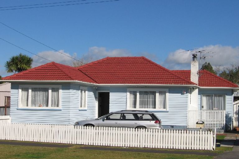 Photo of property in 1/4 Bunnythorpe Road, Papakura, 2110