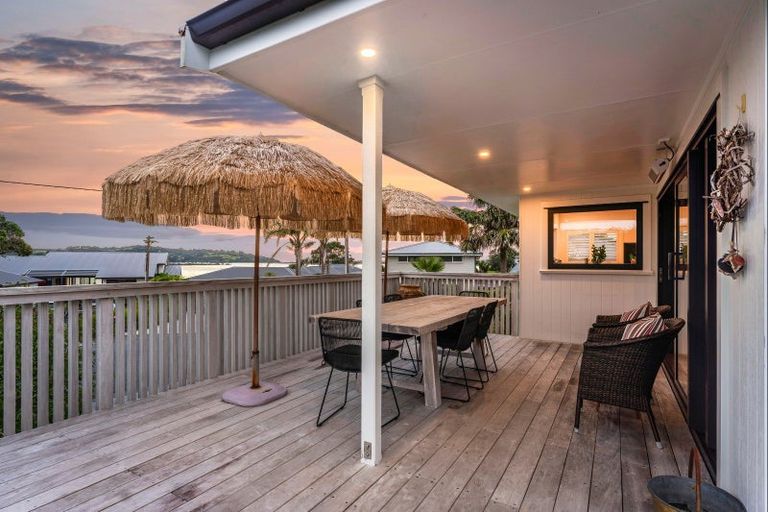 Photo of property in 19 Dunbar Road, Point Wells, Warkworth, 0986