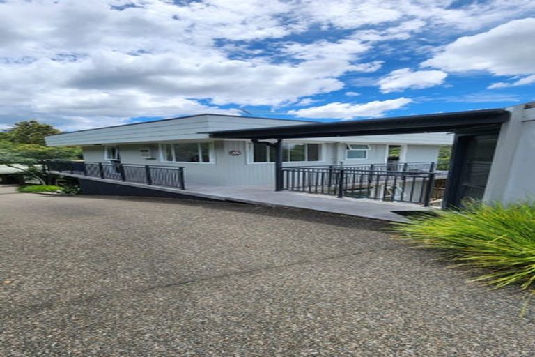 Photo of property in 1/17 Havenwood Place, Birkenhead, Auckland, 0626